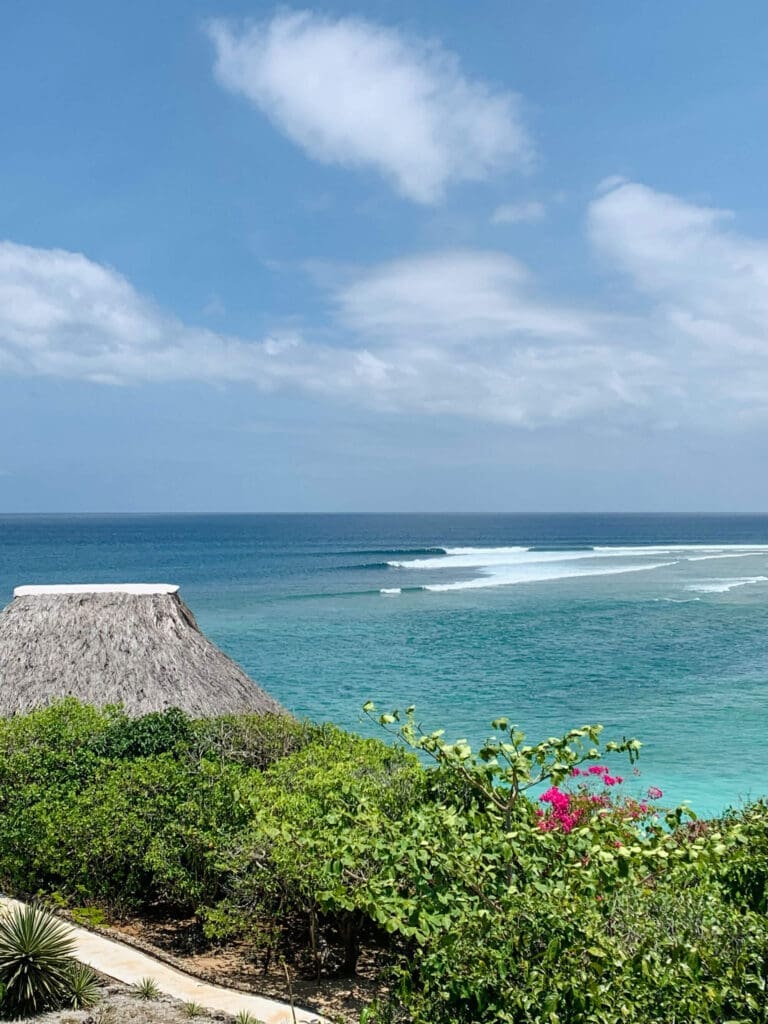 Surf check from your balcony