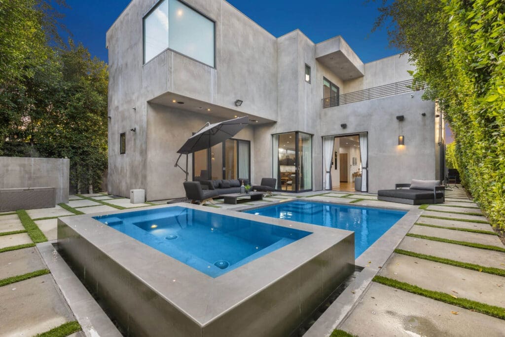 Luxury villa with pool
