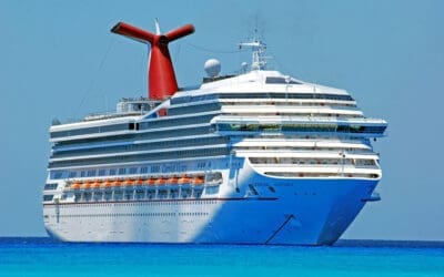 Cruise Ship Wi-Fi vs. Holafly eSIM: The Ultimate Guide for Digital Nomads at Sea