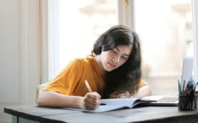 How to Earn Extra Income by Writing Essays for Money