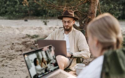 Flexible vs Stable Income: Which Is Better for Traveling the World?
